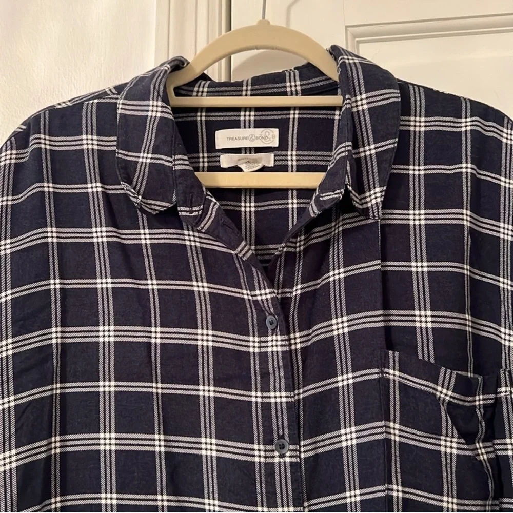 Treasure & Bond Plaid Boyfriend Button Down Shirt Blue 2X - Picture 4 of 8